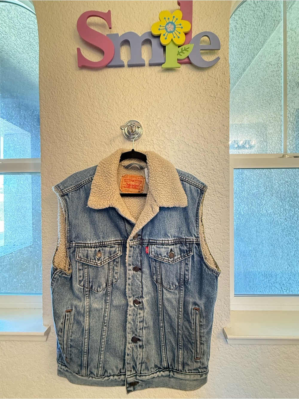Vintage Levi's 70520 Sherpa Lined Denim Trucker Vest Jacket Medium 2005 Y2K EUC